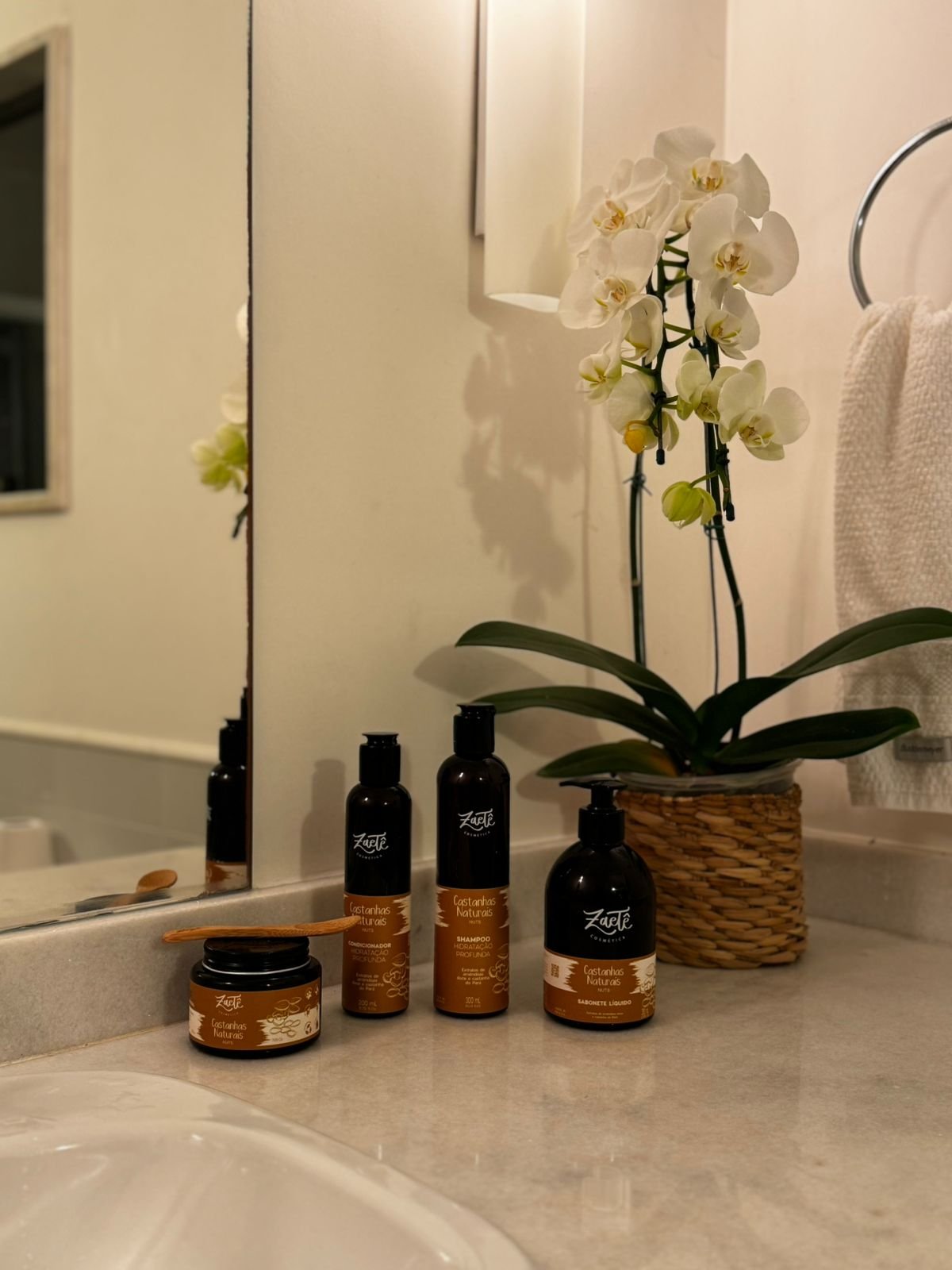 Amenidades de banho premium e orquídea